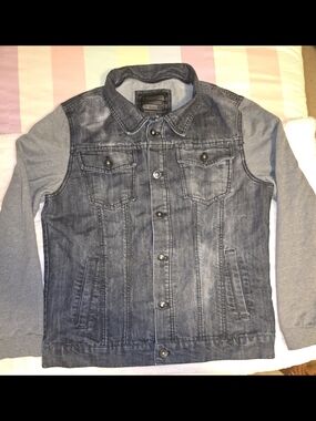 21men Gray Denim Jacket with Heather Gray Knit Sleeves